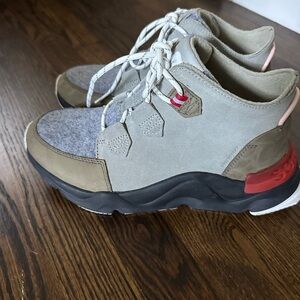 Women’s Sorel boot, size 8.5, EUC